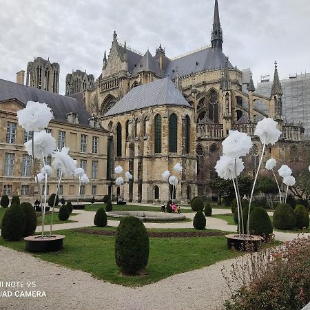 Apartament Le Champagnoles Reims Zewnętrze zdjęcie